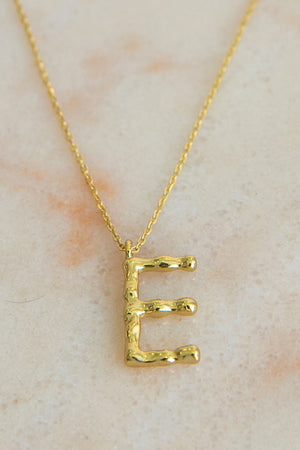 Queencii – Letter Necklace 925 Sterling Silver / 18k Yellow Gold Plated