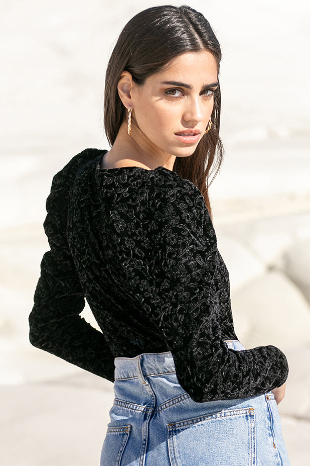 Sun Sea & Roses – Maia Puff Sleeve Velvet Bodysuit Black