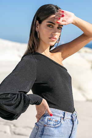 Sun Sea & Roses – Alectrona One Shoulder Balloon Sleeve Top Black