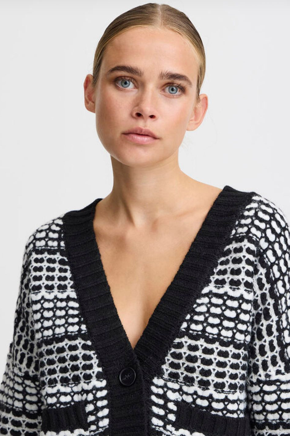 Ichi - Cardigan Black and White